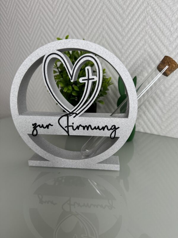 Geldgeschenk Herz mit Reagenzglas – personalisiert – Taufe, Kommunion & Firmung